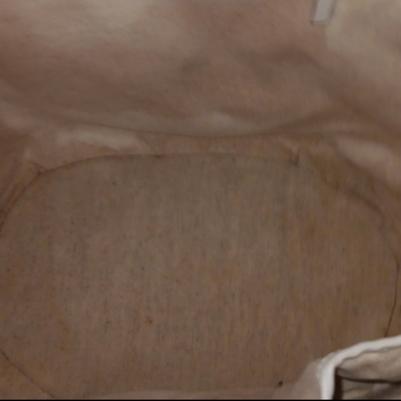 Michael Kors straw handbag GUC - Picture 4 of 14